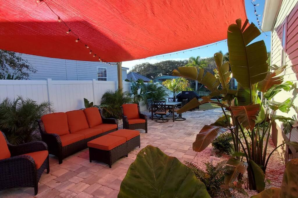 Waterfront Home With Private Dock, Walk To Beach 圣奥古斯丁 外观 照片