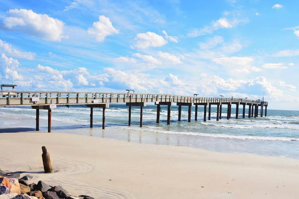 Waterfront Home With Private Dock, Walk To Beach 圣奥古斯丁 外观 照片
